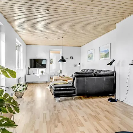 Vakantiehuis Awesome In With Kitchen