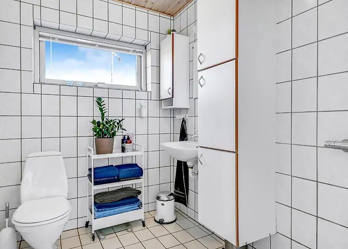 Ferienhaus Awesome In With Kitchen