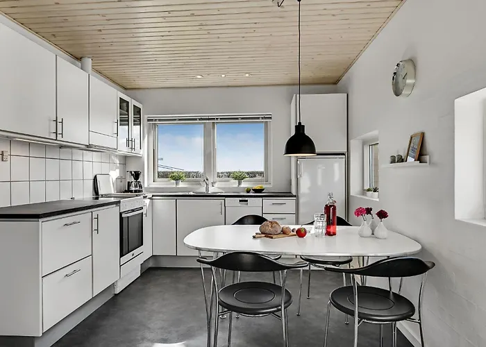Awesome In With Kitchen